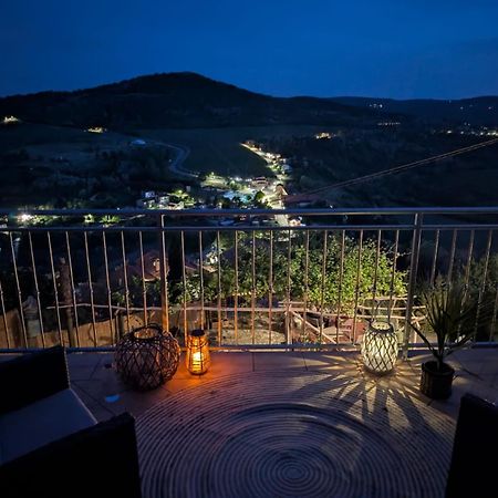 Studio Apartman Bel Vedere Motovun Eksteriør billede