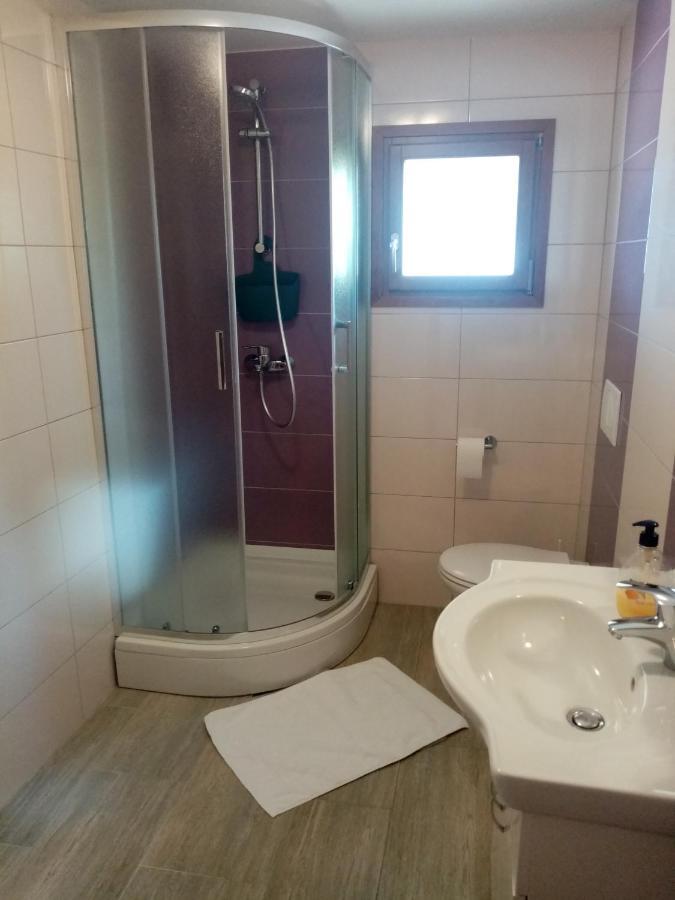 Studio Apartman Bel Vedere Motovun Eksteriør billede