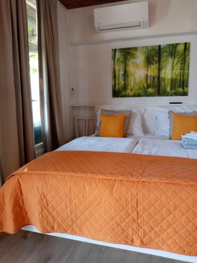 Studio Apartman Bel Vedere Motovun Eksteriør billede